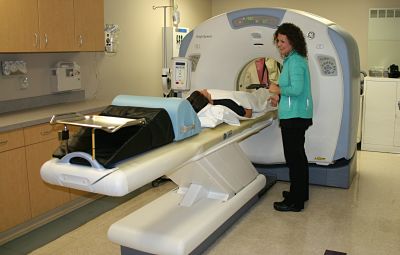 CT scan or CAT scan: How does it work?